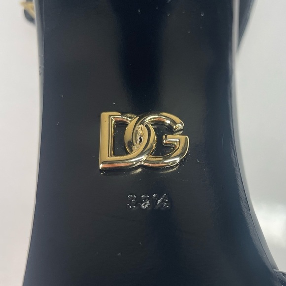 DOLCE & GABBANA Pointed Patent Leather Ankle-Strap Pump size 38.5/US 8.5 - Picture 6 of 12